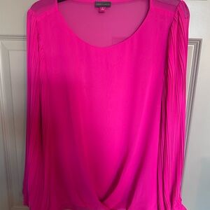 Never Worn. NWOTs. Vince Camuto Women's Fuchsia Chemise